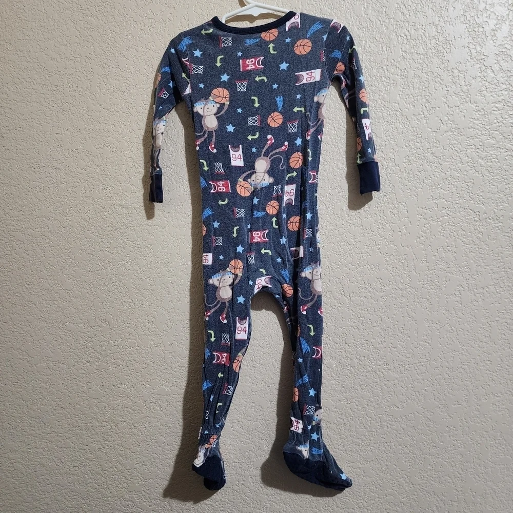 Old Navy monkey basketball zip up footie pajama Size 2T